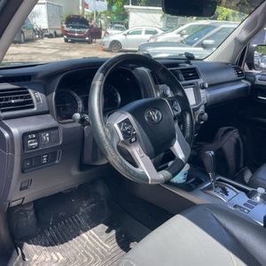 صورة مصغرة 35 لـ 2016 Toyota 4RUNNER SR5