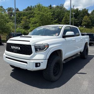 2019 Toyota TUNDRA SR5 photo 1