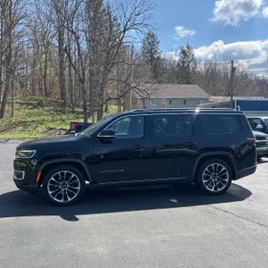 JEEP WAGONEER SERIES III - 3