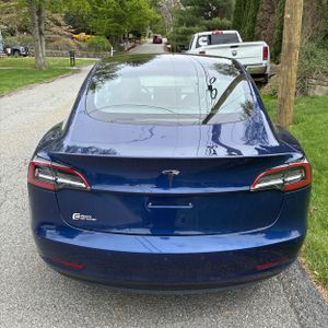 TESLA MODEL 3 BASE - 7