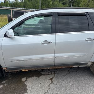 2009 Chevrolet TRAVERSE LT 照片 4