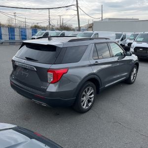 FORD EXPLORER XLT - 8