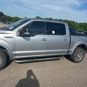 FORD F-150 LARIAT - 4