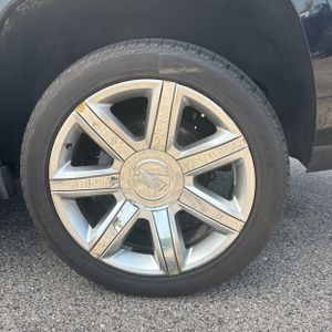 2019 Cadillac ESCALADE LUXURY 缩略图 18