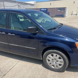 2016 Dodge GRAND CARAVAN AMERICAN VALUE PKG — миниатюра 13
