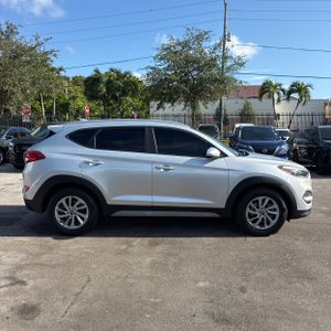 صورة 10 لـ 2018 Hyundai TUCSON SEL