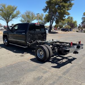 صورة 5 لـ 2016 Chevrolet SILVERADO 3500HD LTZ