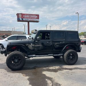 2012 JEEP WRANGLER UNLIMITED SAHARA — фото 3