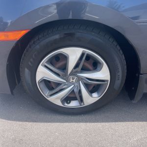 2020 Honda CIVIC LX — миниатюра 17