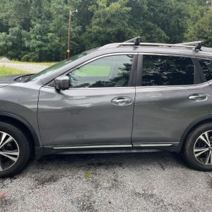 صورة 4 لـ 2017 Nissan ROGUE SL