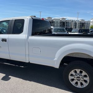FORD F-250 SUPER DUTY XL - 6