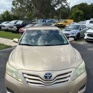 صورة مصغرة 13 لـ 2011 Toyota CAMRY LE