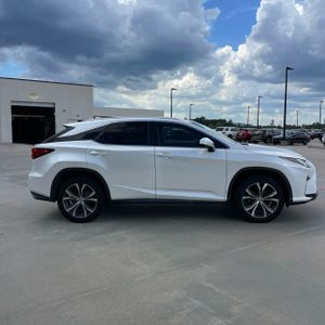 2017 Lexus RX 350 BASE — фото 8