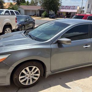 2016 Nissan ALTIMA 2.5 S 照片 2
