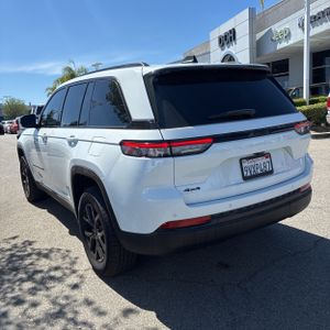 JEEP GRAND CHEROKEE ALTITUDE 4X4 - 5