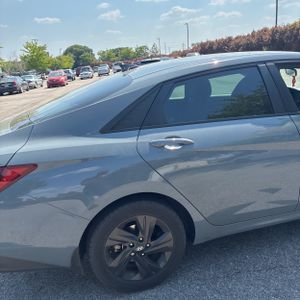 HYUNDAI ELANTRA SEL - 9