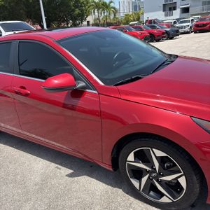 2022 Hyundai ELANTRA LIMITED 缩略图 13