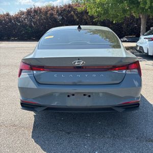 HYUNDAI ELANTRA SEL - 7