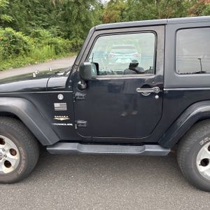 صورة 4 لـ 2015 JEEP WRANGLER SAHARA