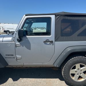 JEEP WRANGLER SPORT - 4