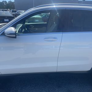 MERCEDES-BENZ GLC - 4