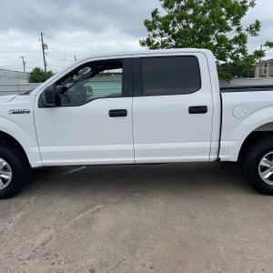 FORD F-150 XLT - 4