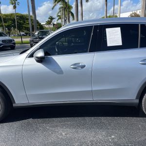 MERCEDES-BENZ GLC - 4