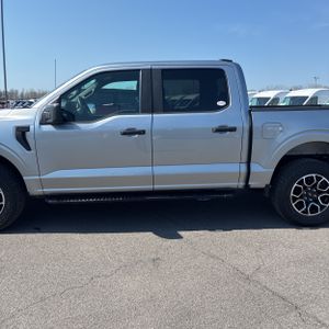 FORD F-150 XL - 4