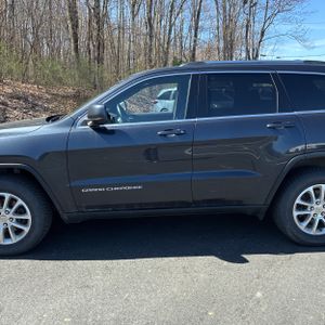 JEEP GRAND CHEROKEE LAREDO - 4