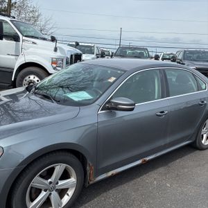 VOLKSWAGEN PASSAT SE PZEV - 2