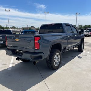 CHEVROLET SILVERADO 2500HD HIGH COUNTRY - 6