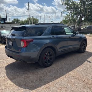 FORD EXPLORER ST - 8