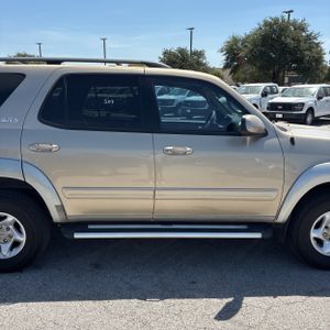 2003 Toyota SEQUOIA SR5 缩略图 11