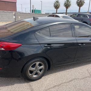 HYUNDAI ELANTRA ECO - 9