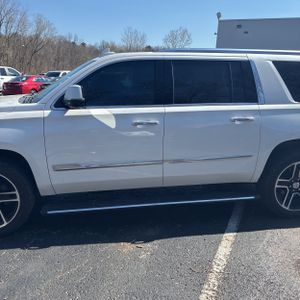 CADILLAC ESCALADE ESV PREMIUM - 4