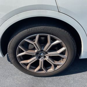 صورة مصغرة 18 لـ 2022 BMW X7 XDRIVE40I