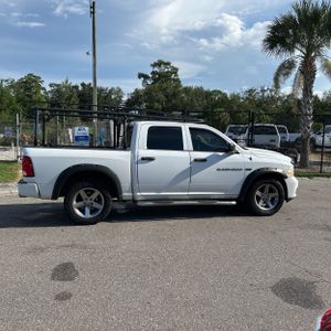صورة 10 لـ 2012 RAM 1500 EXPRESS
