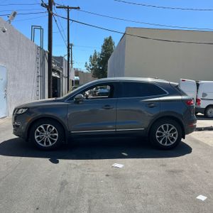 2019 Lincoln MKC SELECT 照片 3