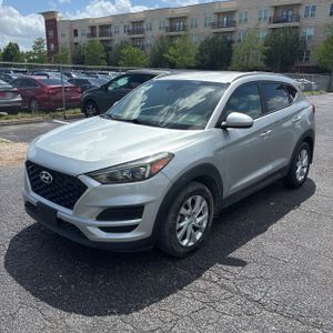 HYUNDAI TUCSON VALUE - 1