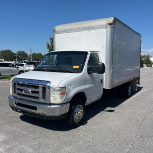 FORD E-350 CUTAWAY - 1