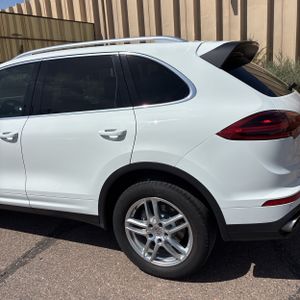 PORSCHE CAYENNE - 6