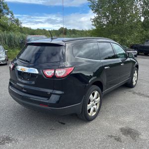 2017 Chevrolet TRAVERSE LT 照片 8