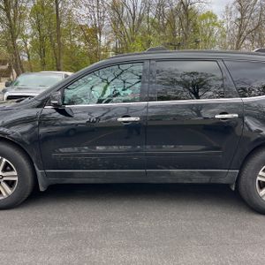 CHEVROLET TRAVERSE - 4