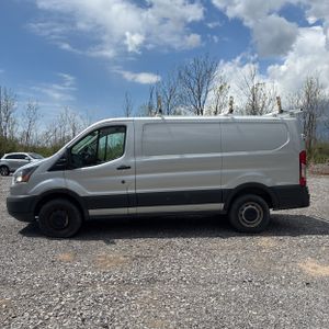 FORD TRANSIT 250 - 3