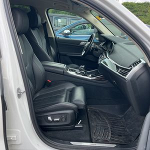 صورة مصغرة 33 لـ 2021 BMW X7 XDRIVE40I