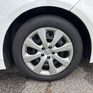 2021 Toyota COROLLA LE — миниатюра 20
