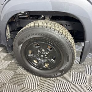 صورة مصغرة 16 لـ 2022 Nissan FRONTIER S