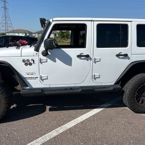 JEEP WRANGLER UNLIMITED SAHARA - 4