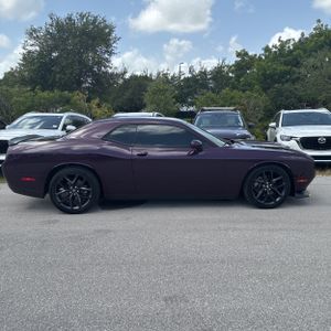 صورة 10 لـ 2022 Dodge CHALLENGER GT