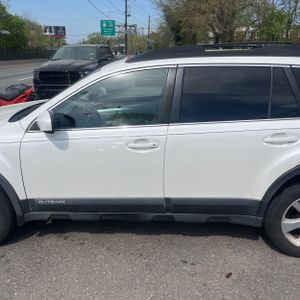 SUBARU OUTBACK PREMIUM - 4